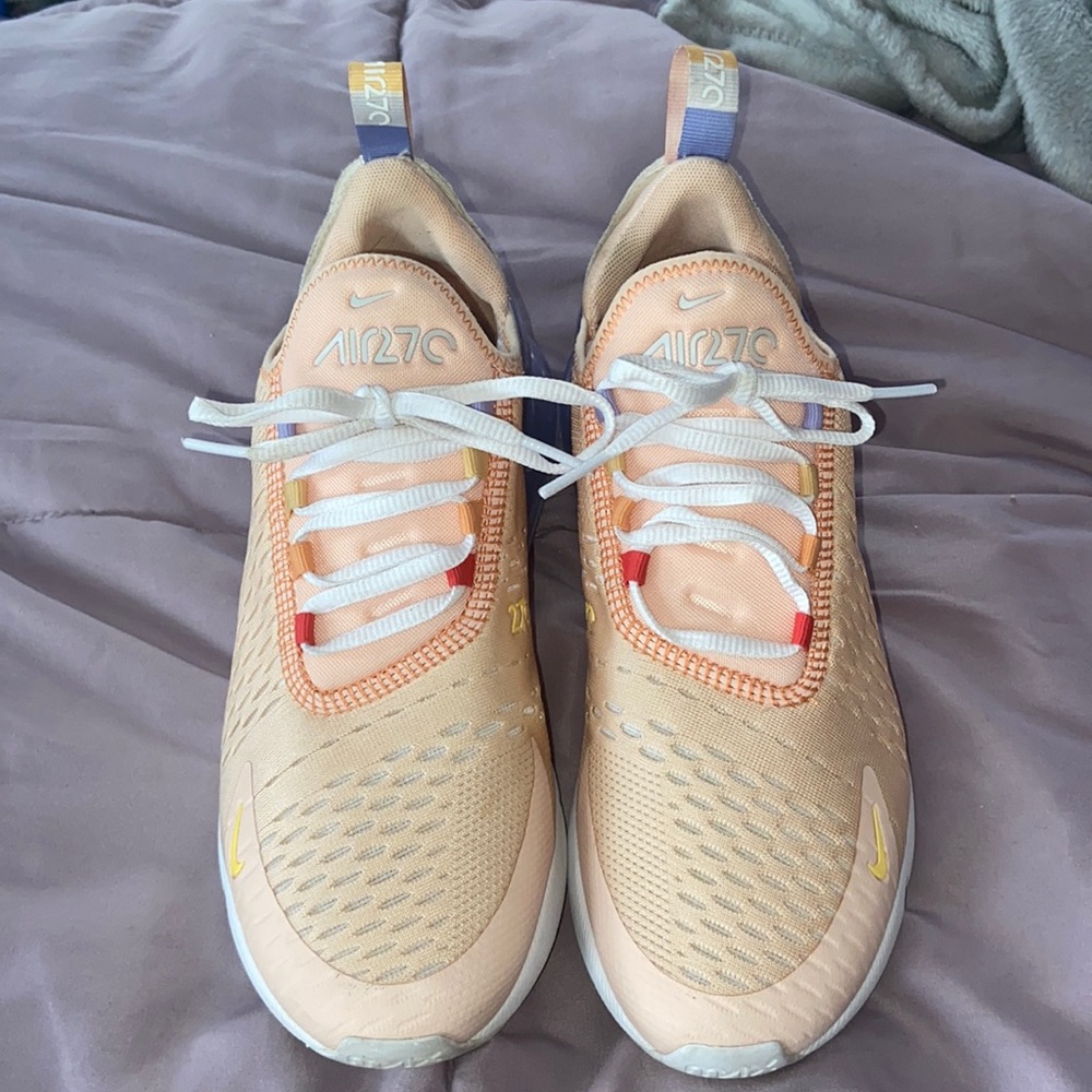 Rare Air Max 270 Washed Coral Size 8W/6.5M